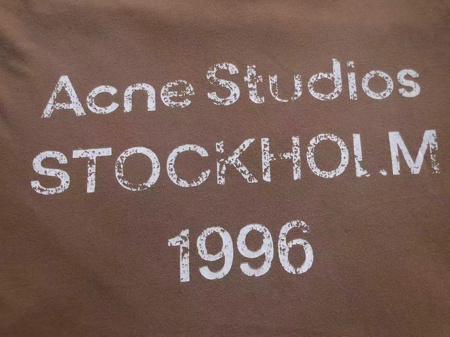 Camiseta Acne Studios Stockholm 1996 Vintage Logo