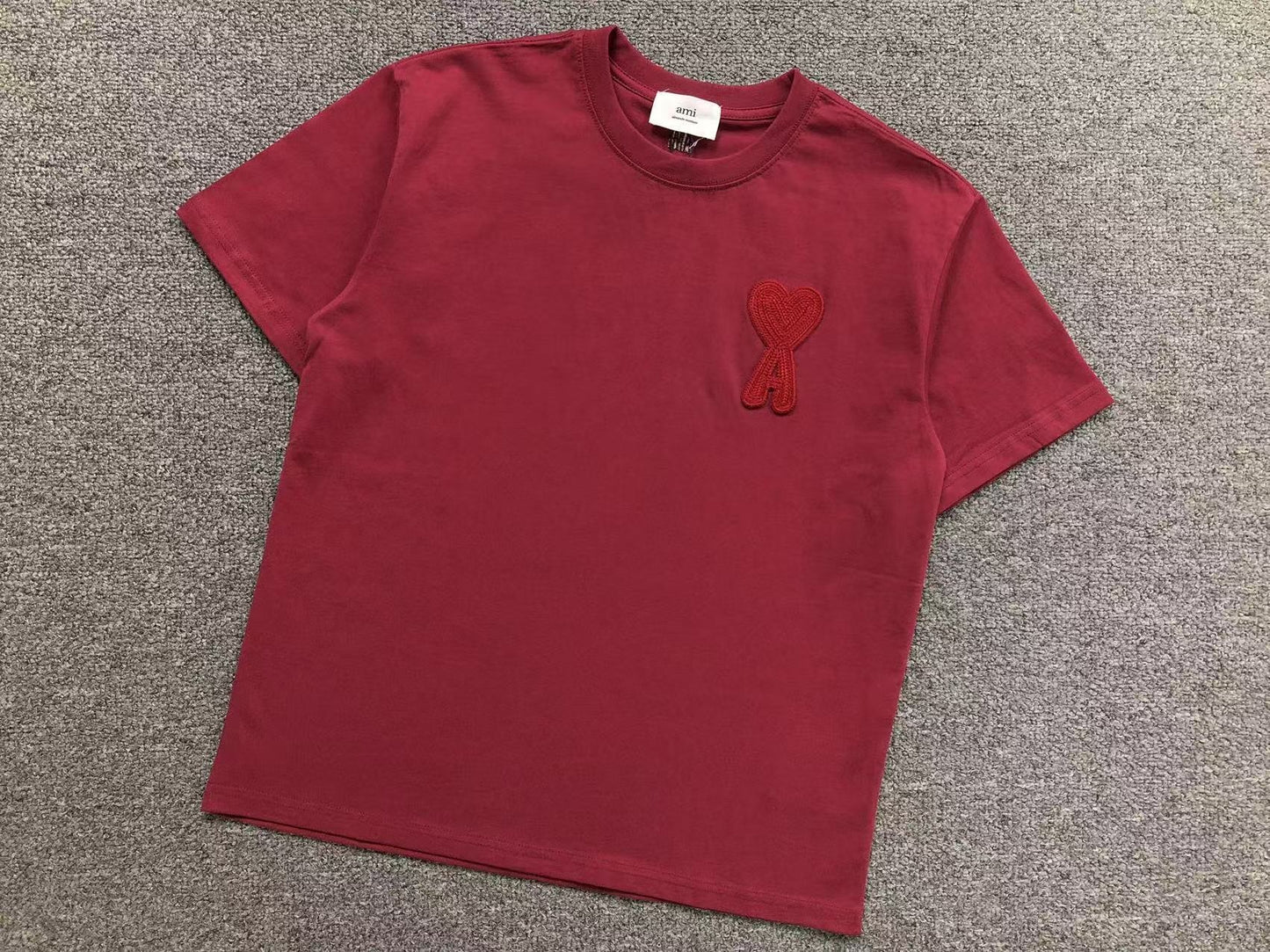 Camiseta AMI Paris Big Heart Patch Classic
