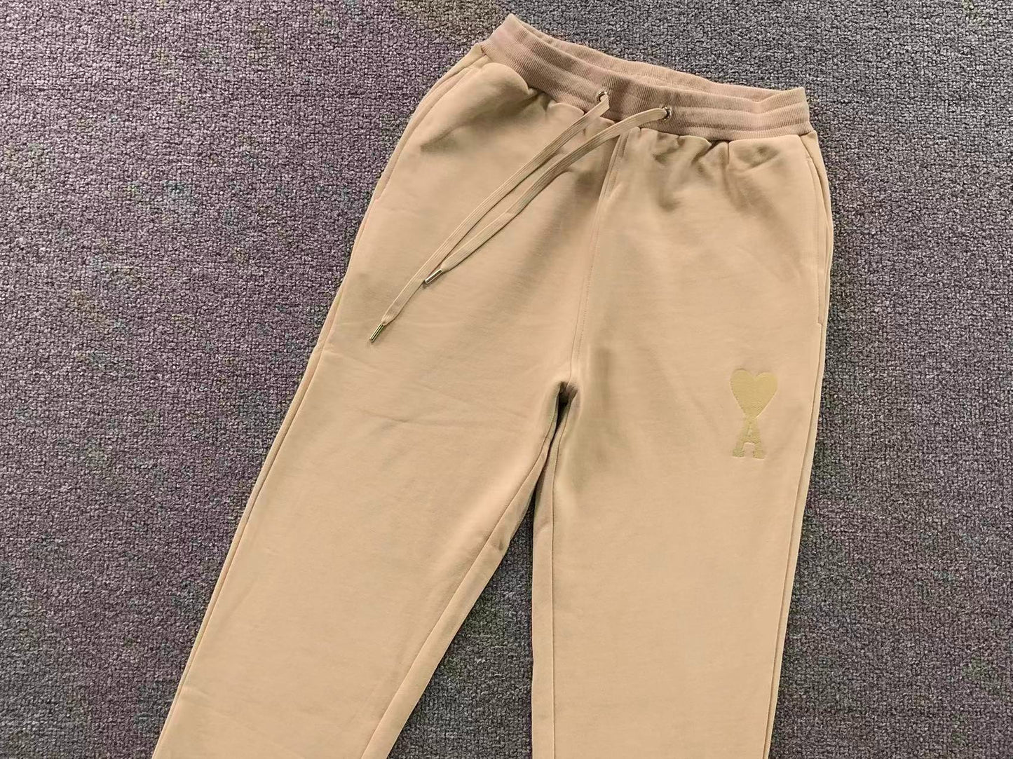 Calça Jogger AMI Paris Essential Moletom