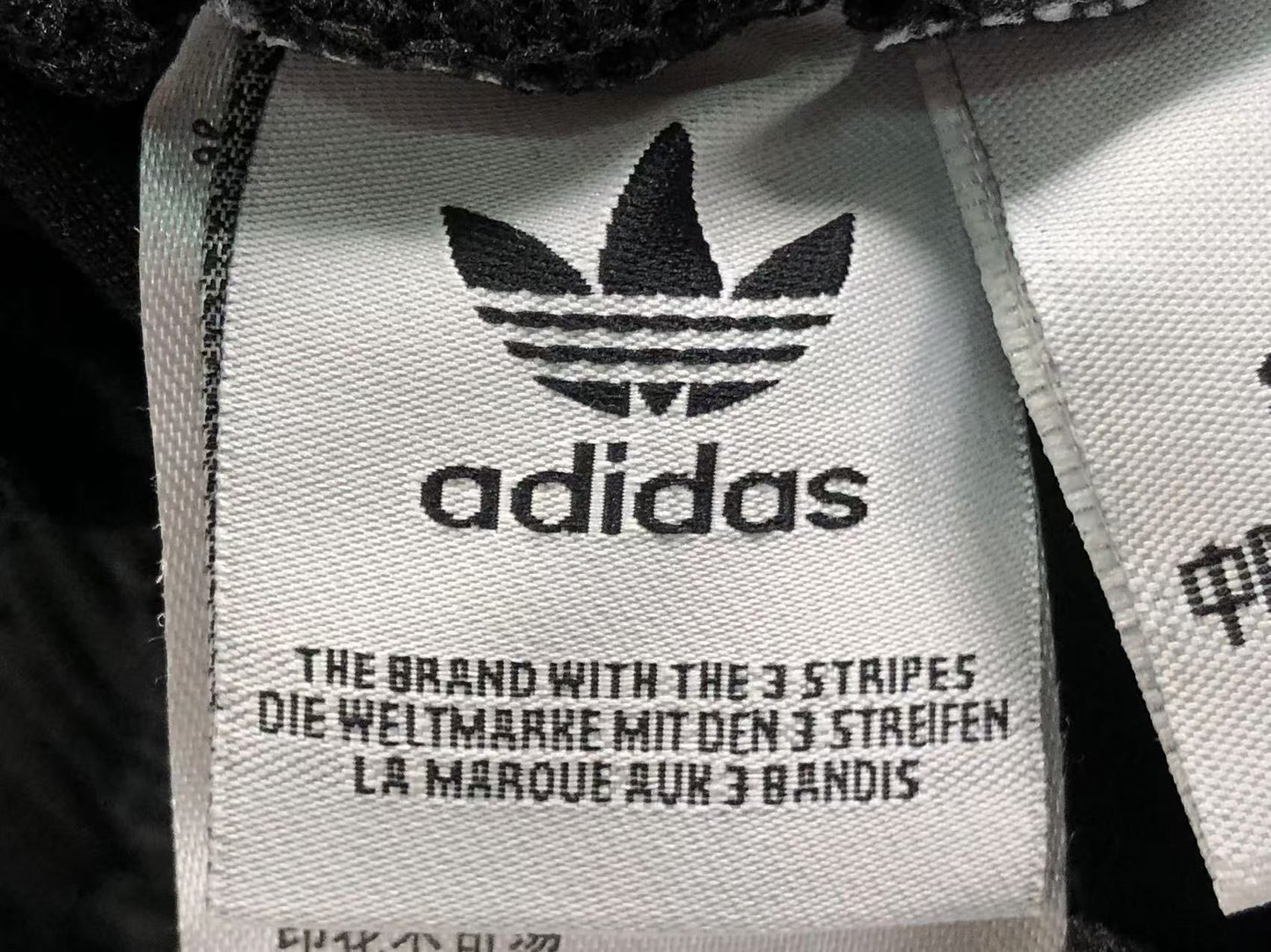 Calça Adidas Snap Track Pants