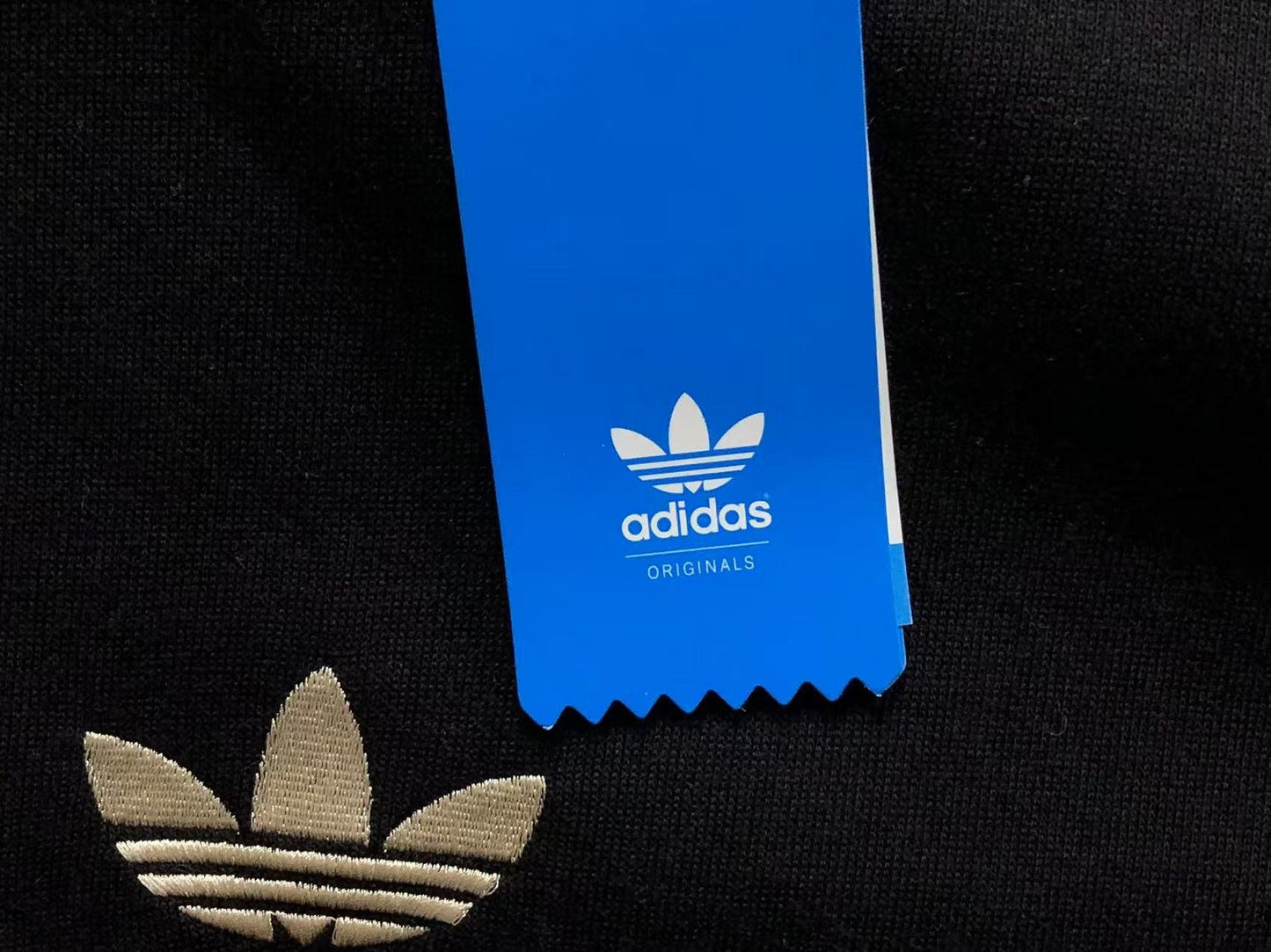 Conjunto Adidas Leopard Luxe