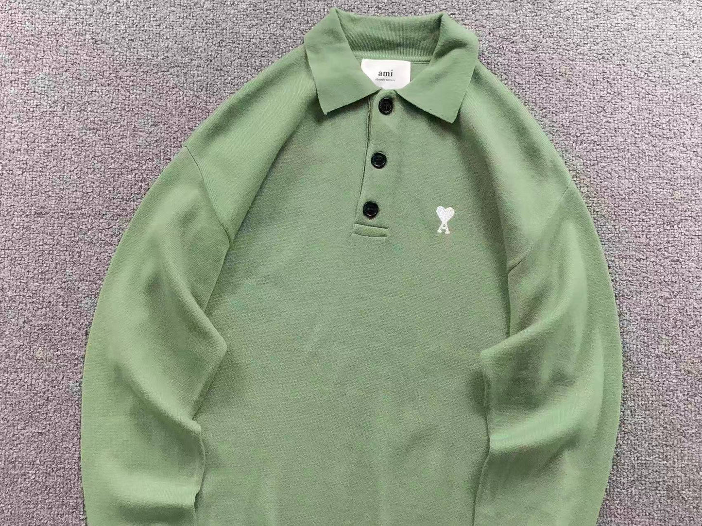 Suéter Polo AMI Paris Coração Minimal