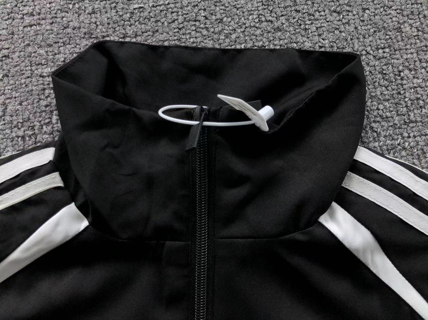 Jaqueta Adidas Team Geist 10