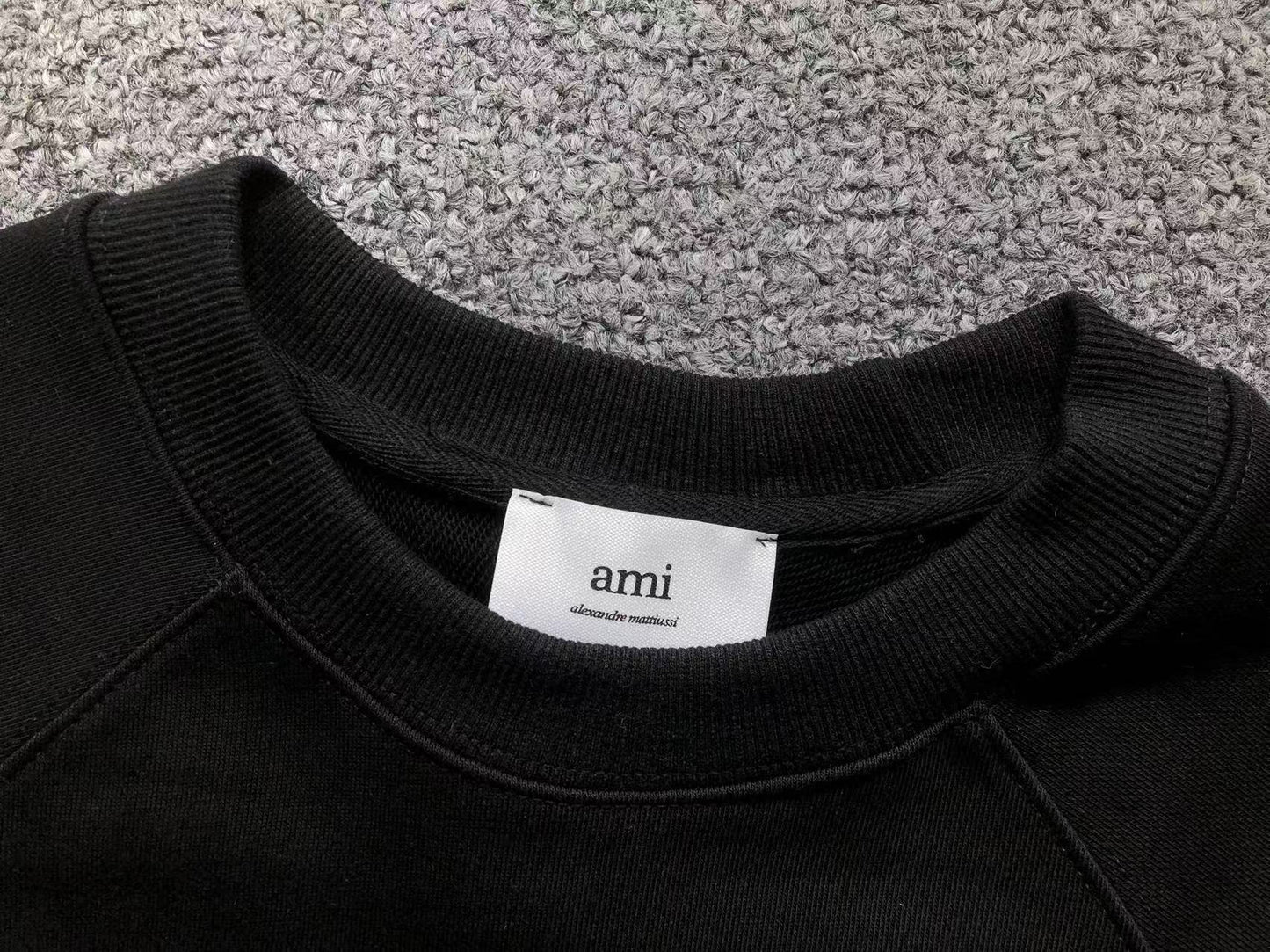 Moletom AMI Paris Ami de Cœur Crewneck