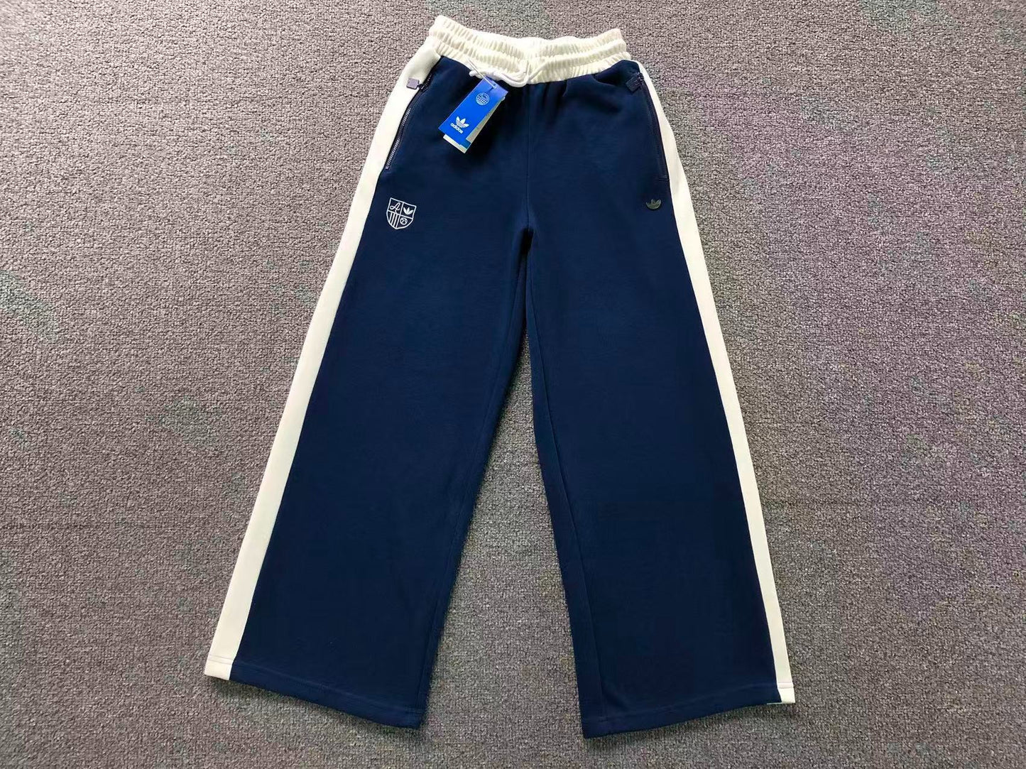 Conjunto Adidas European Sportswear