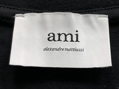 Camiseta AMI Paris Badge Varsity