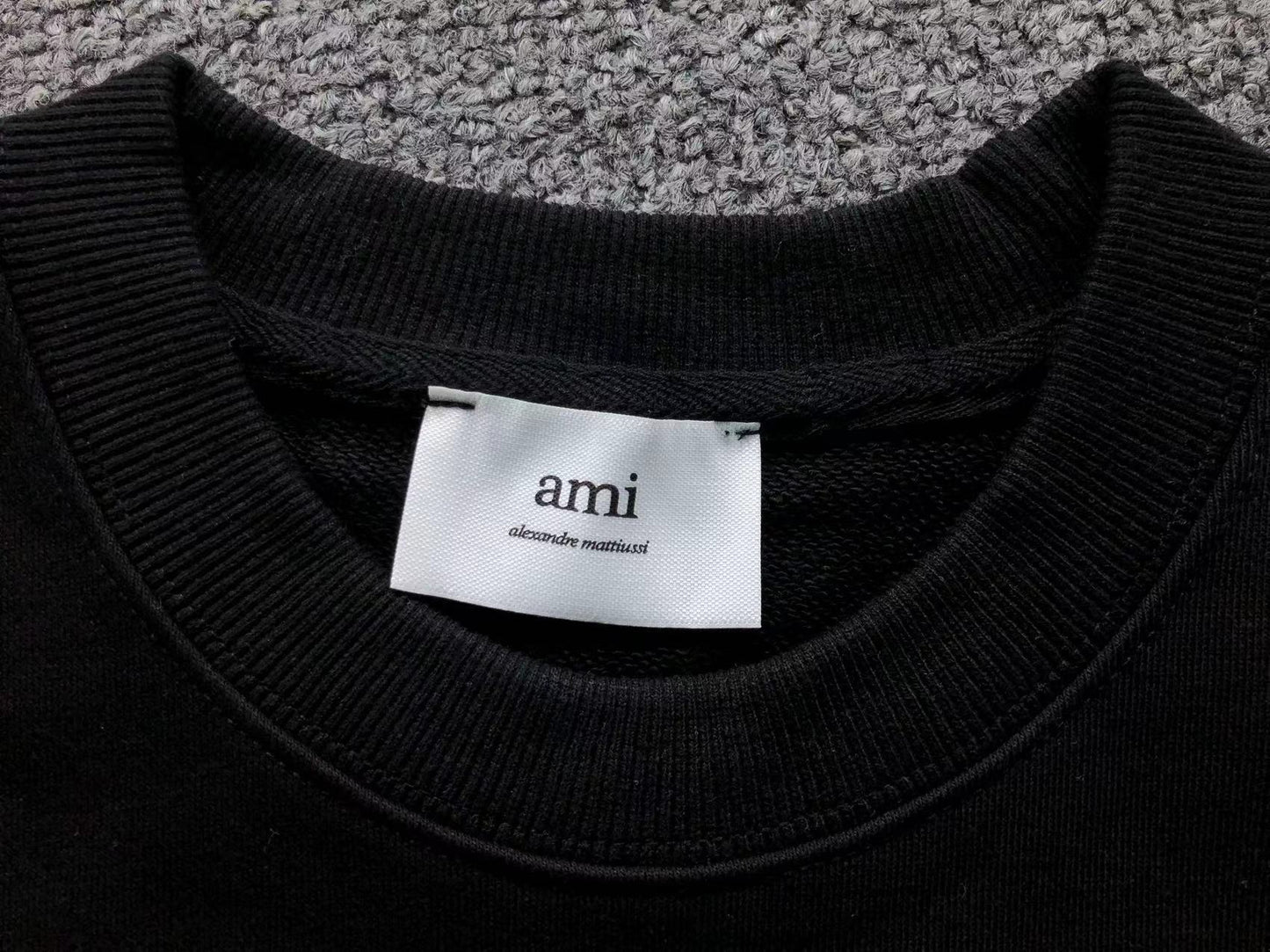 Moletom AMI Paris Logo Ami de Cœur