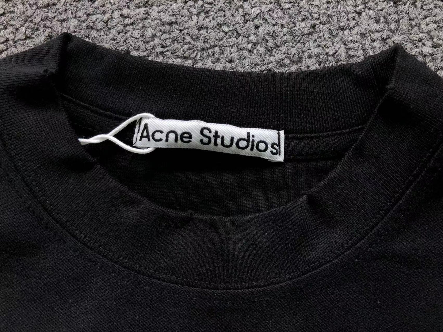 Camiseta Acne Studios Stockholm 1996 Tee
