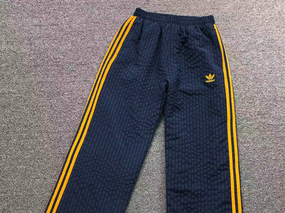 Conjunto Adidas Night Racer