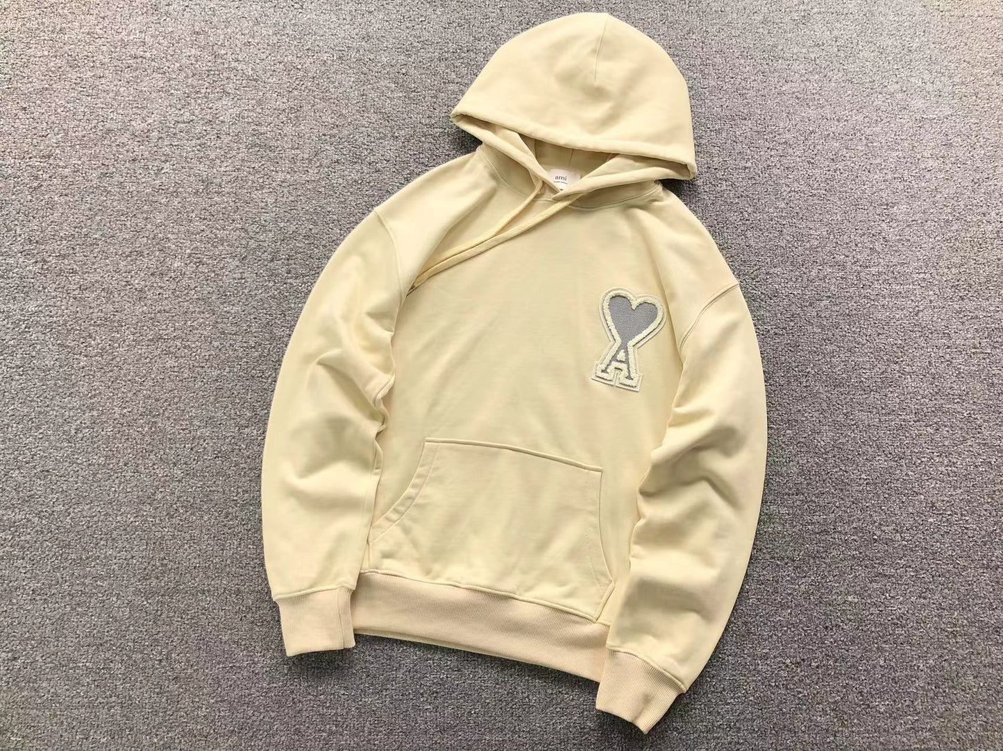 Moletom AMI Paris Ami de Cœur Hoodie Big Heart