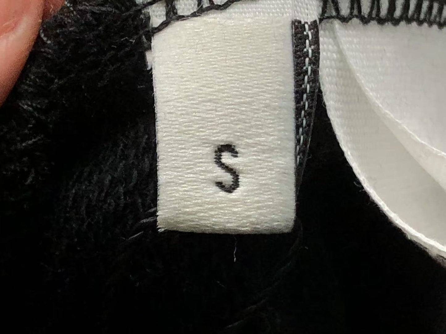 Short AMI Paris Big Heart Logo