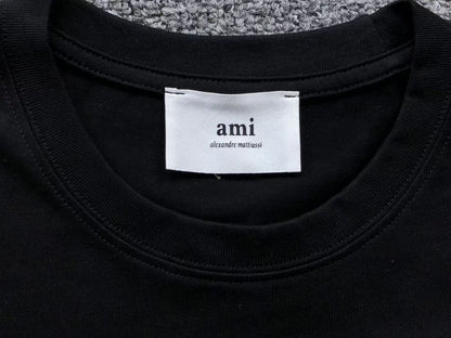 Camiseta AMI Paris Big Heart Embroidered
