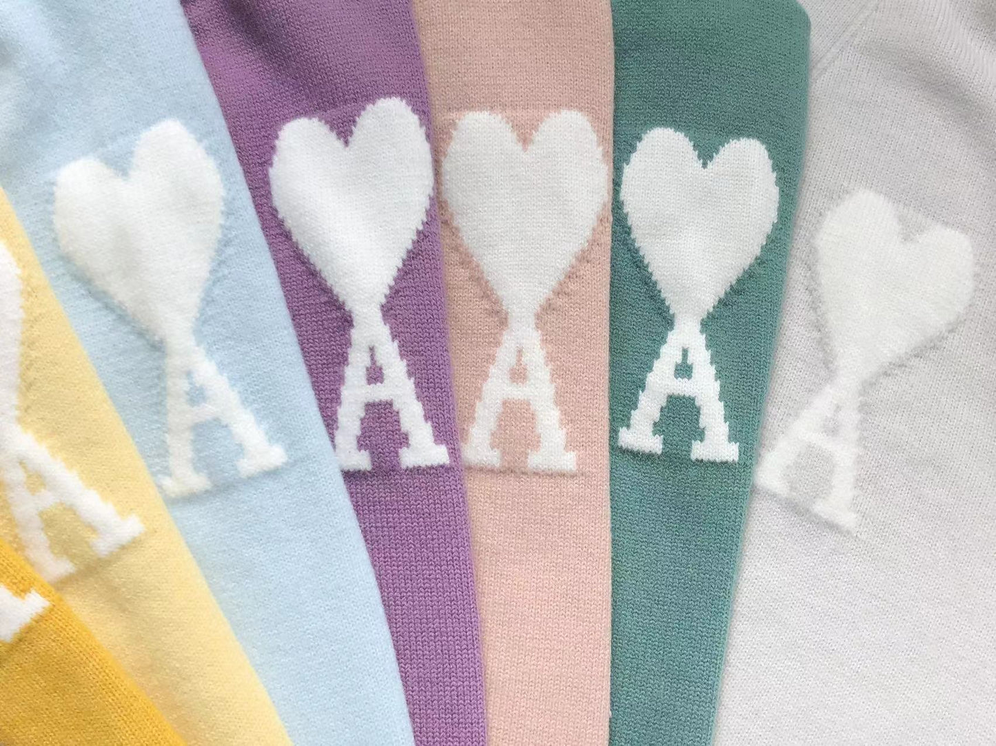 Suéter Cardigan AMI Paris