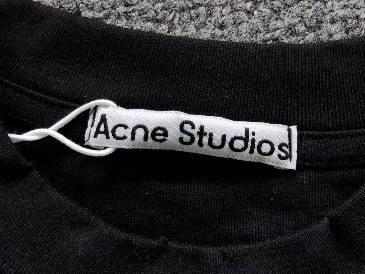 Camiseta Acne Studios Stockholm 1996 Tee