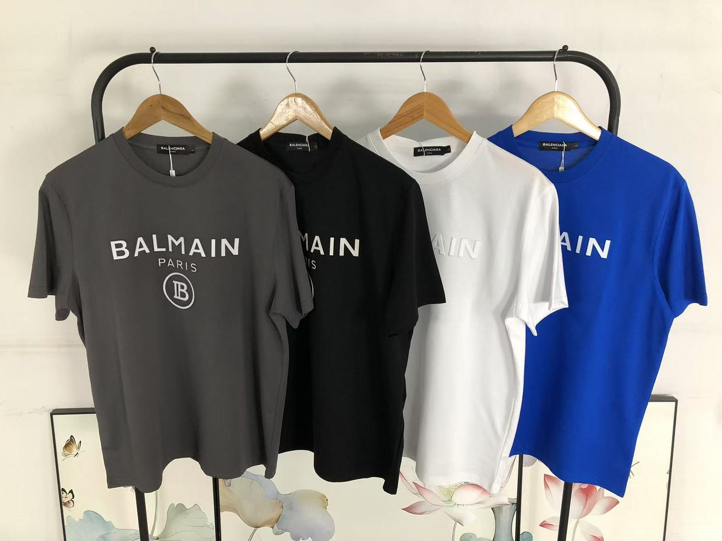 Camiseta Balmain Paris Monogram