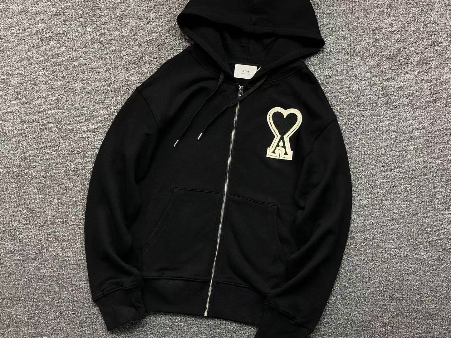 Moletom AMI Paris Ami de Cœur Hoodie Big Heart