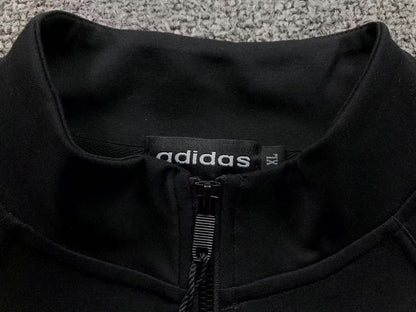 Conjunto Adidas feminino Clean Fit Set