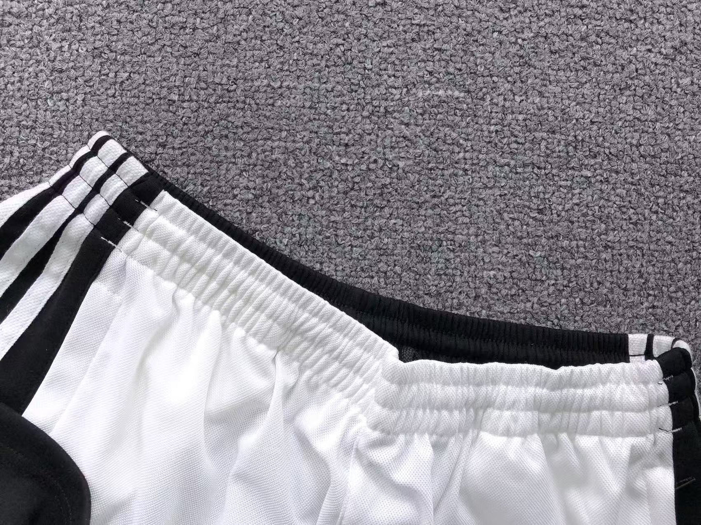 Conjunto Adidas Inverse Club