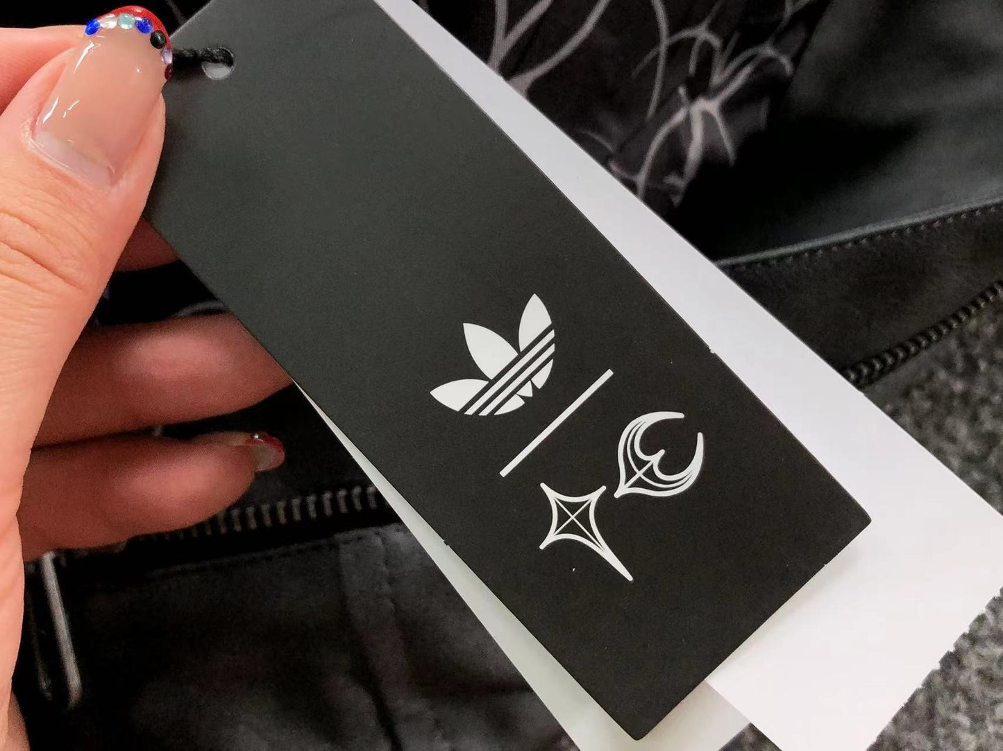 Jaqueta Adidas Thug Club Techwear Redline Hoodie