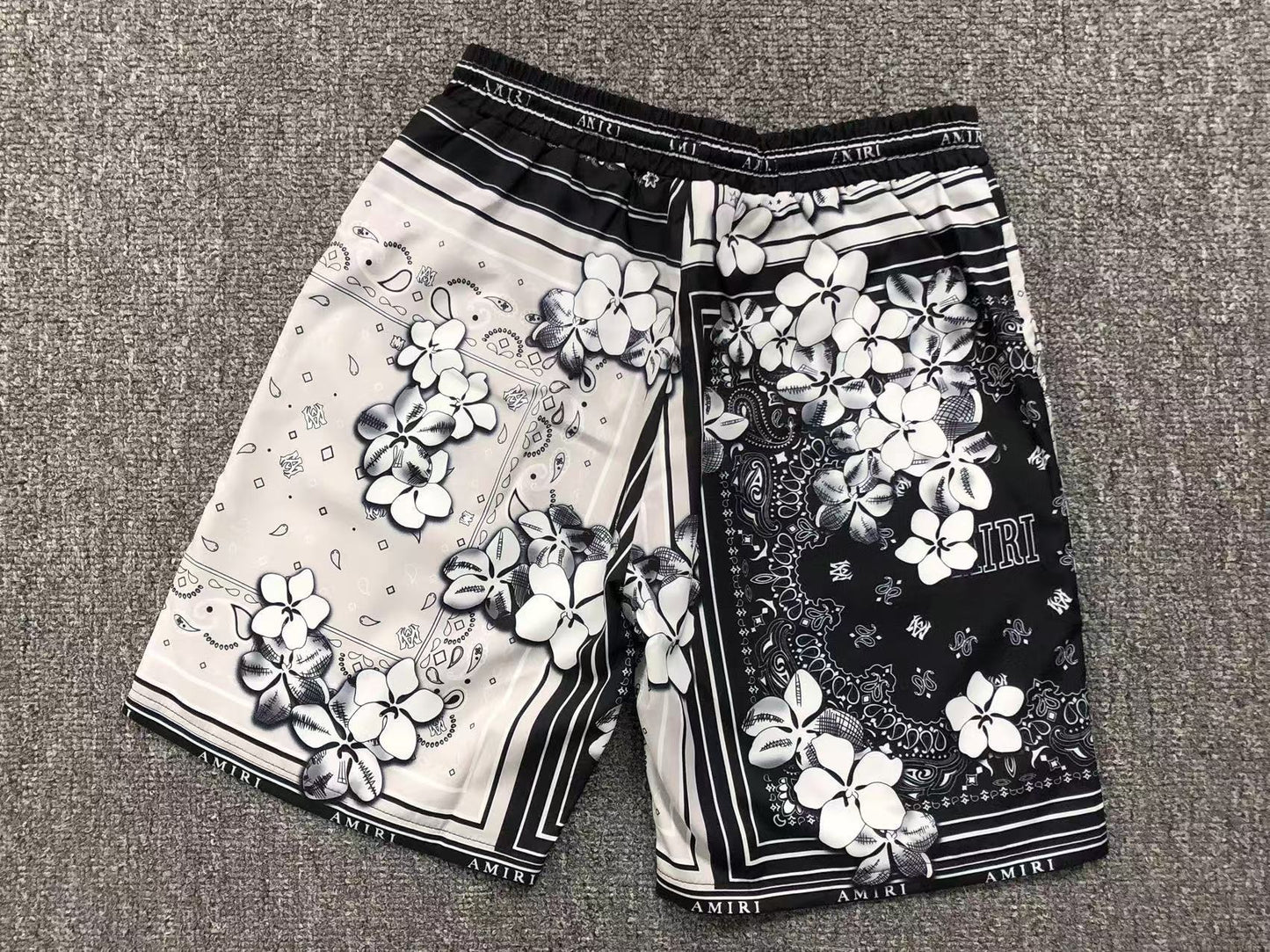 Conjunto AMIRI Monochrome Garden
