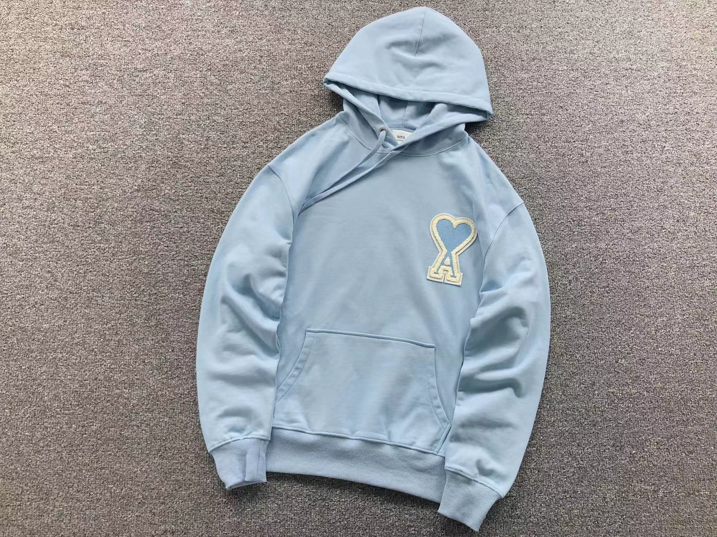 Moletom AMI Paris Ami de Cœur Hoodie Big Heart