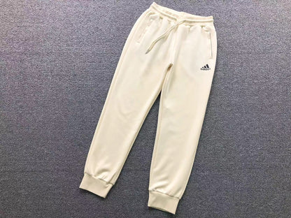 Conjunto Adidas Minimal Essential Hoodie