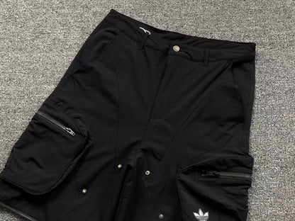 Calça Adidas Convertible Cargo Pants