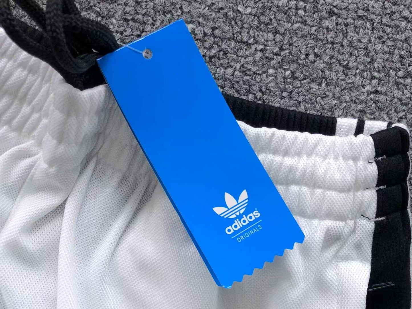Conjunto Adidas Inverse Club