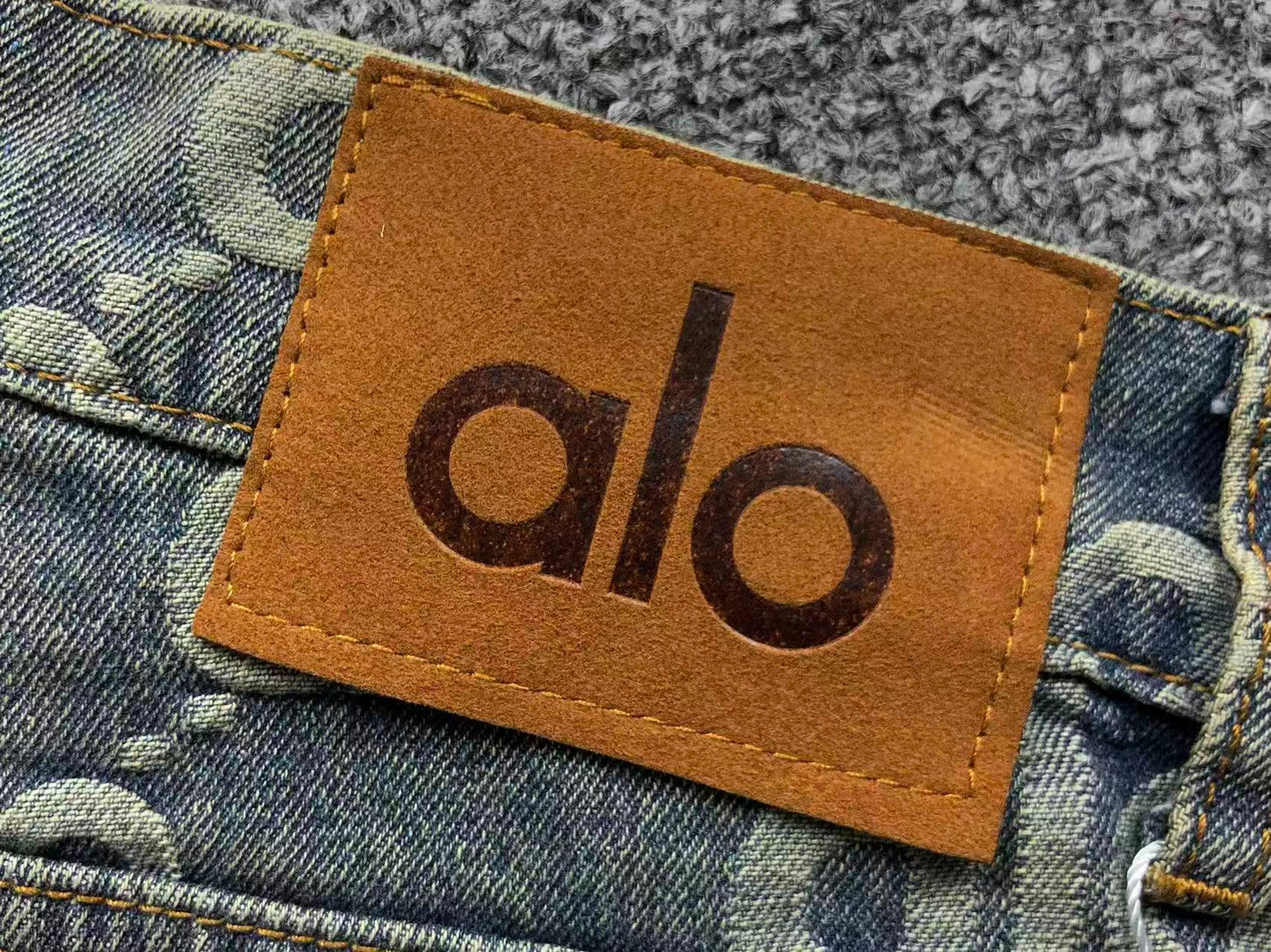 Conjunto Alo Jeans Logo All Over