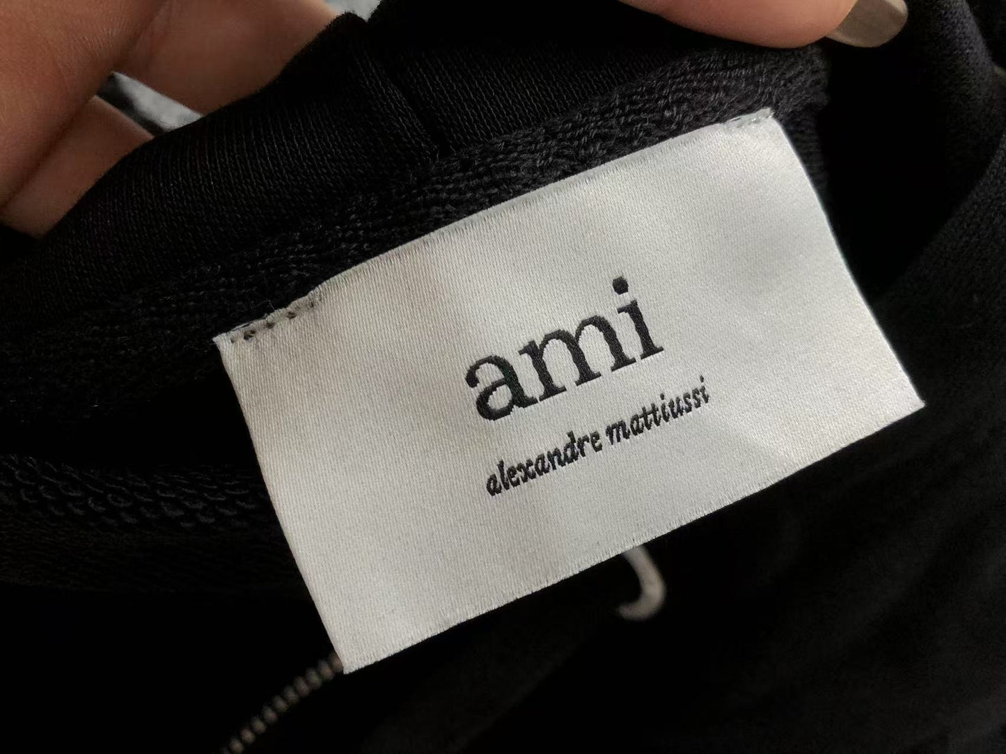 Moletom AMI Paris Hoodie com Zíper