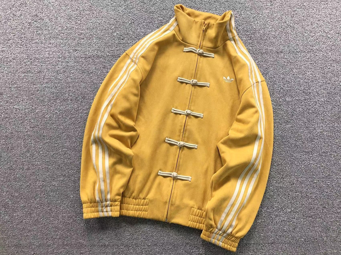 Jaqueta Adidas Oriental Streetwear