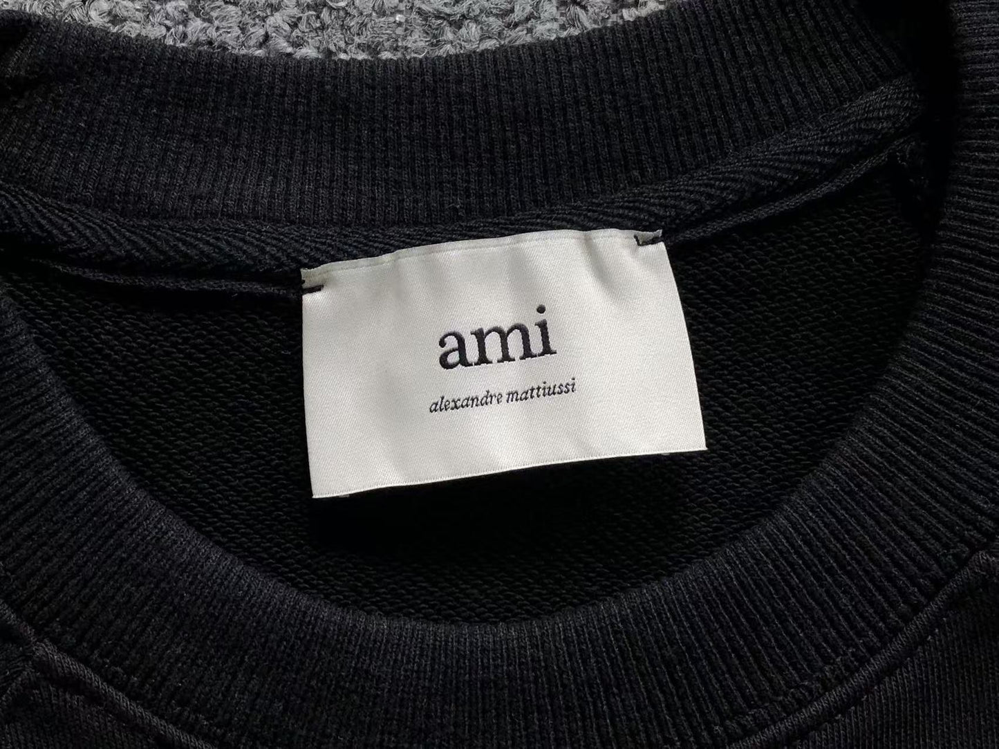 Moletom AMI Paris Ami de Cœur Crewneck