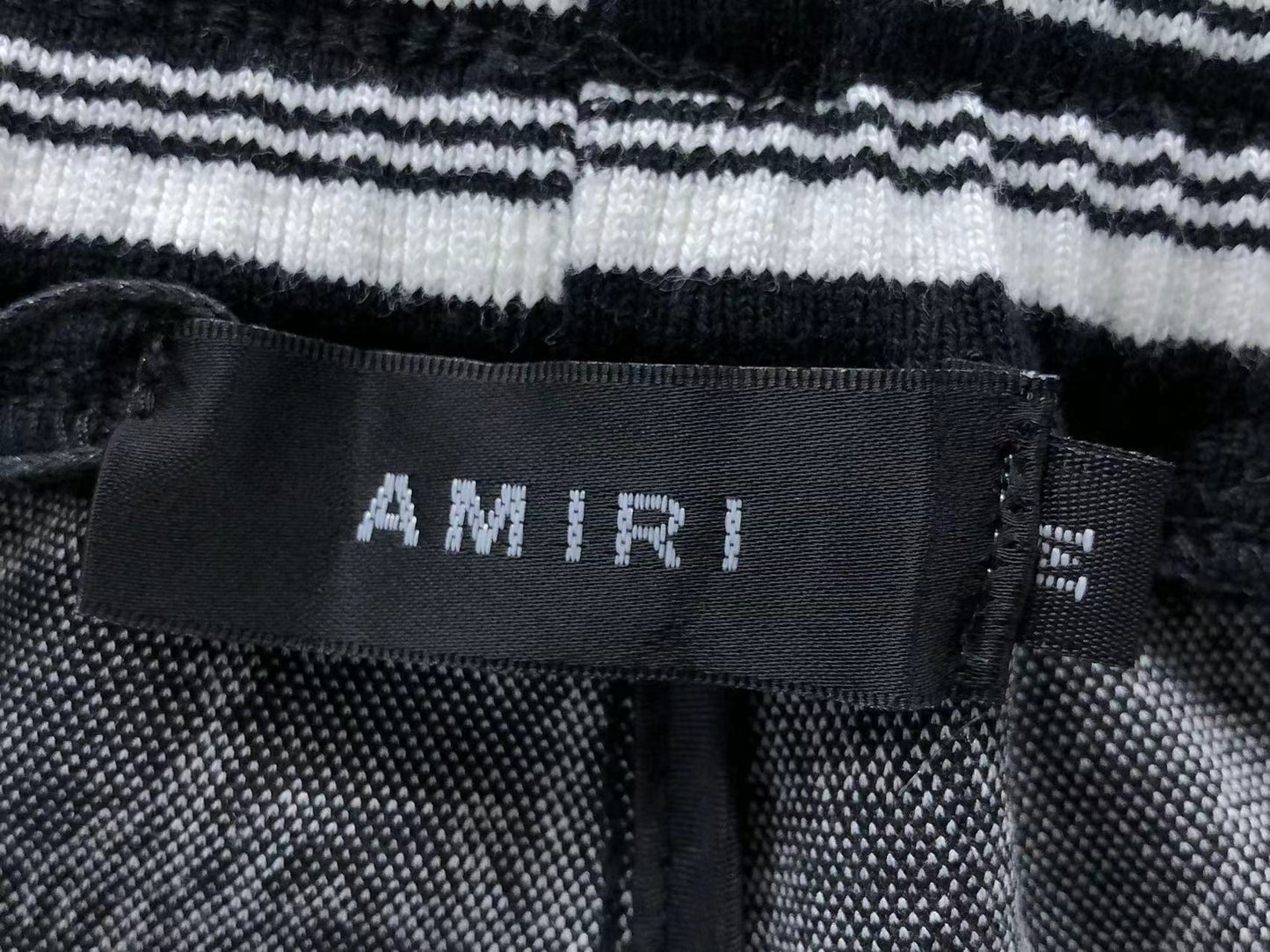 Conjunto AMIRI Monogram Track