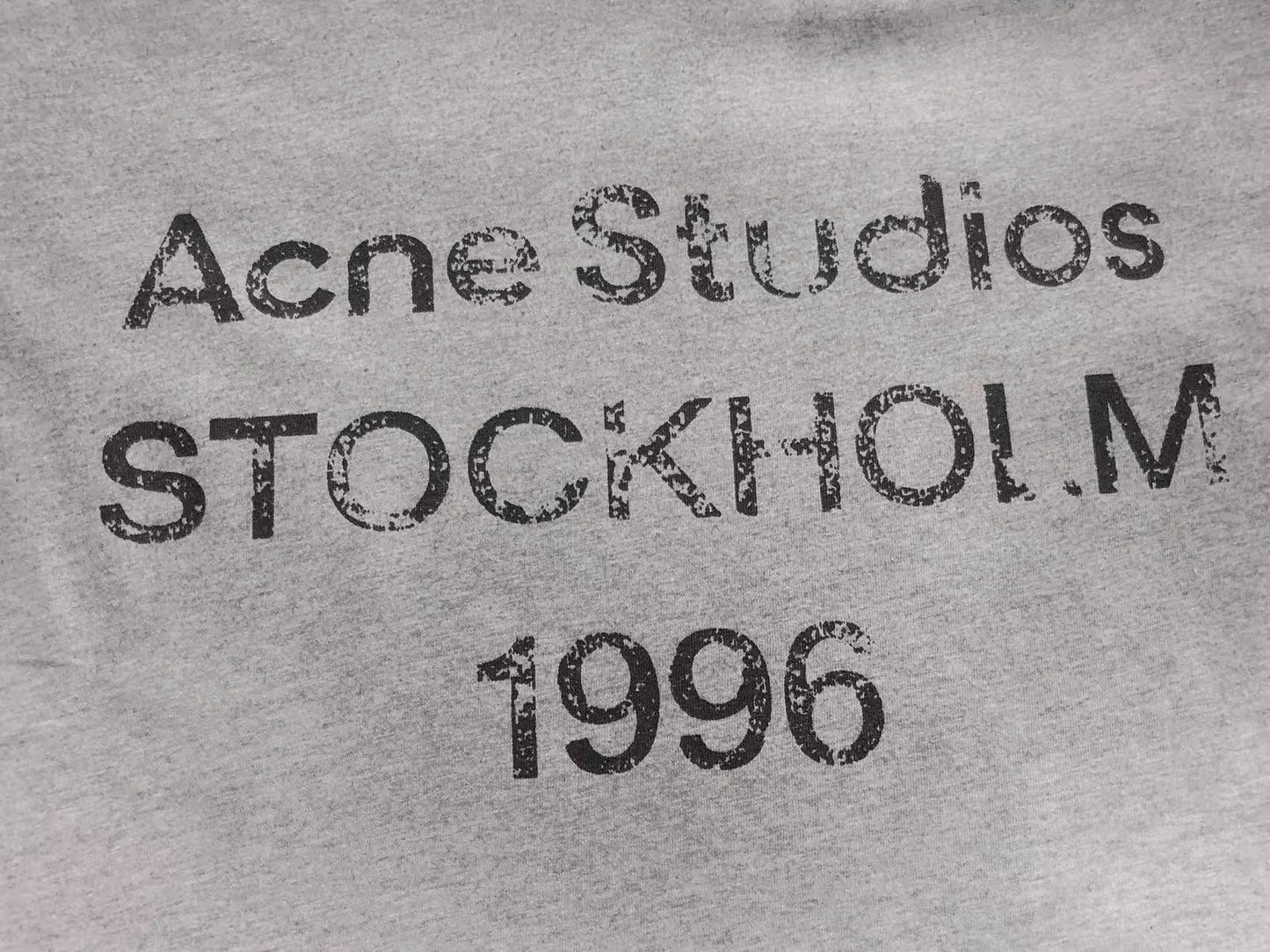 Camiseta Acne Studios Stockholm 1996 Vintage Logo