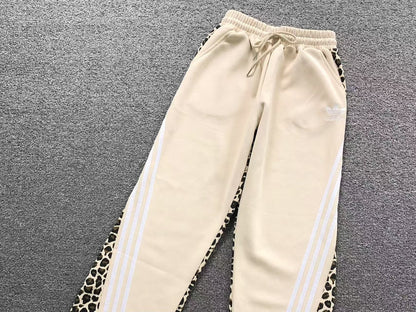 Conjunto Adidas Leopard Luxe