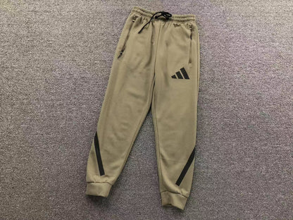 Conjunto Adidas Urban Tech Set