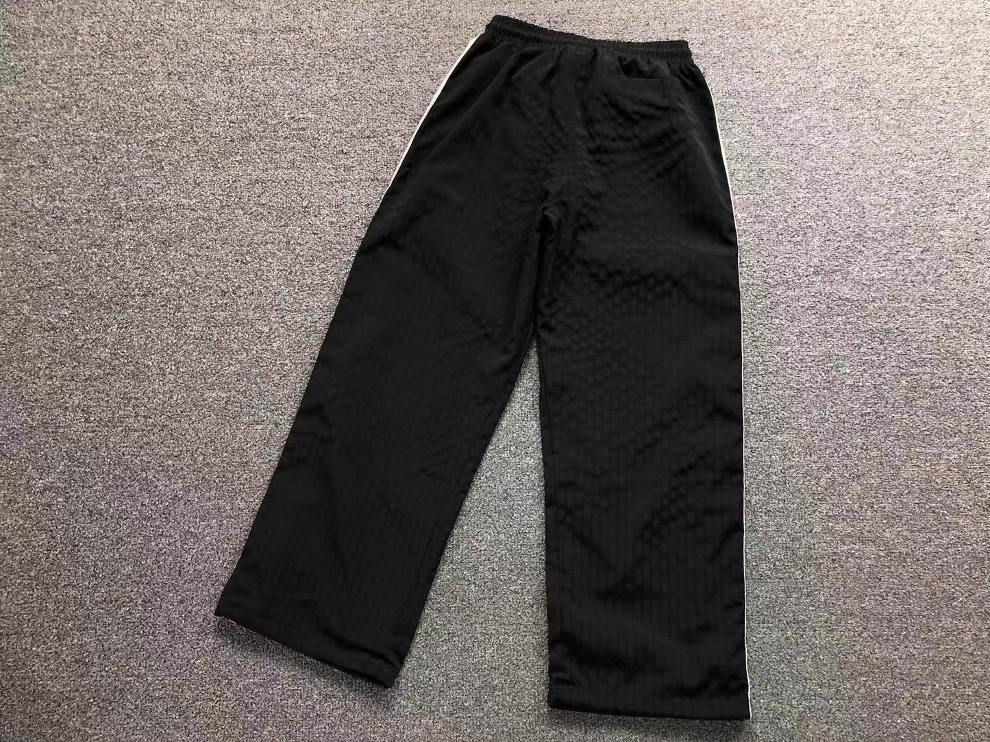 Conjunto Adidas Night Racer