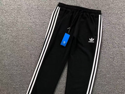 Conjunto Adidas Emerald Core