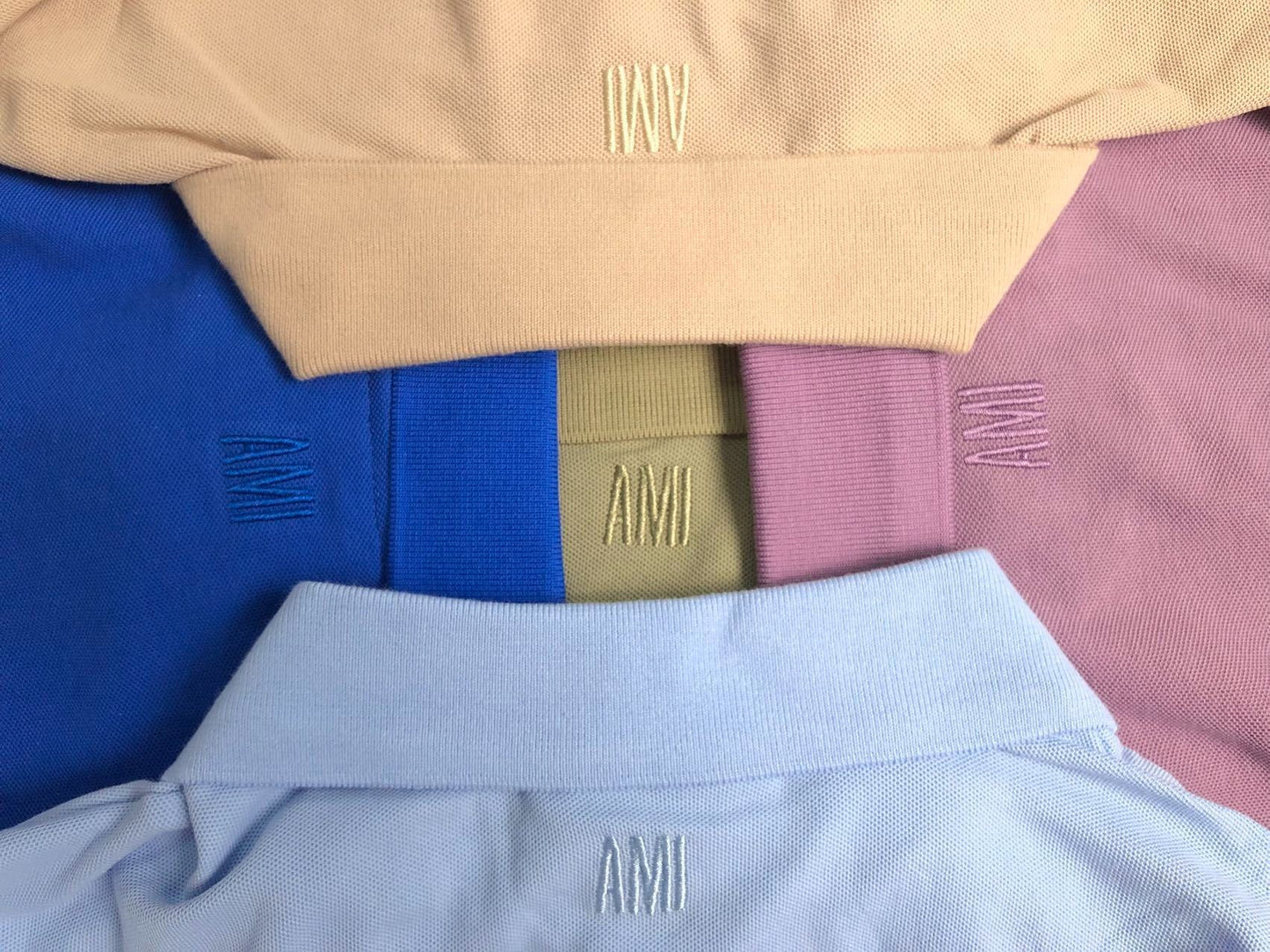 Camisa Polo AMI Paris Mini Heart Logo Classic