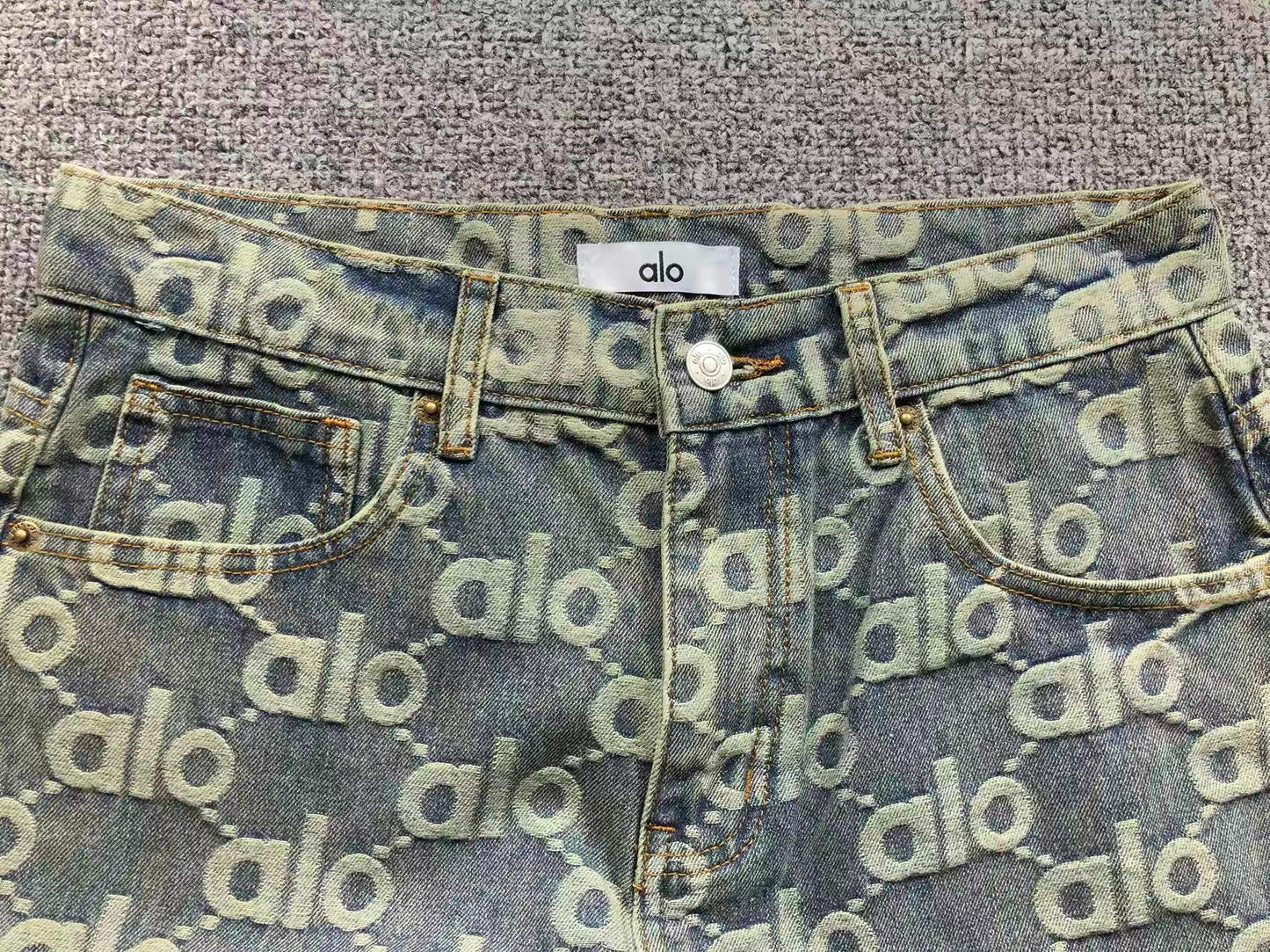 Conjunto Alo Jeans Logo All Over