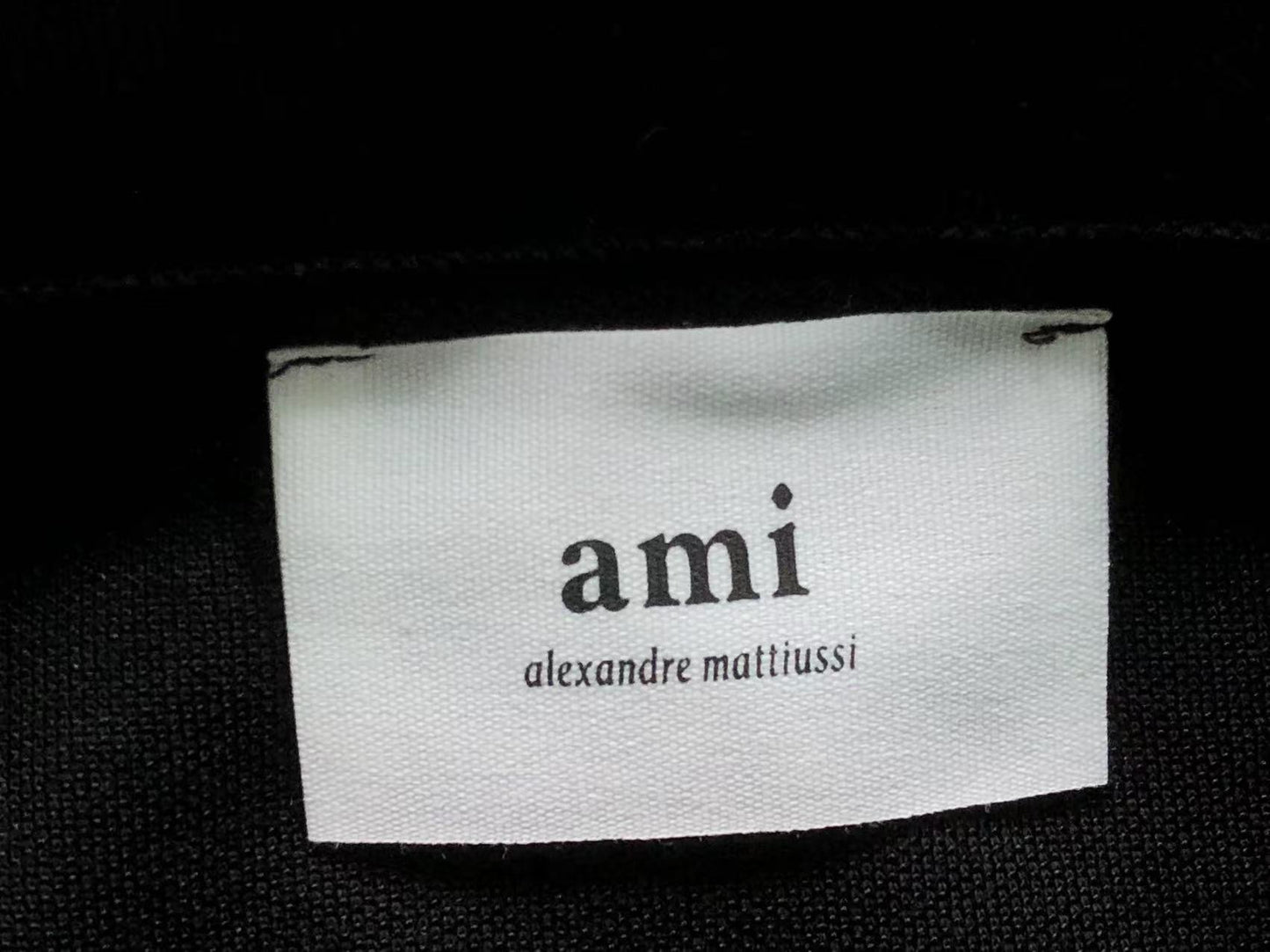 Camiseta Polo AMI Paris Piquet Logo Coração