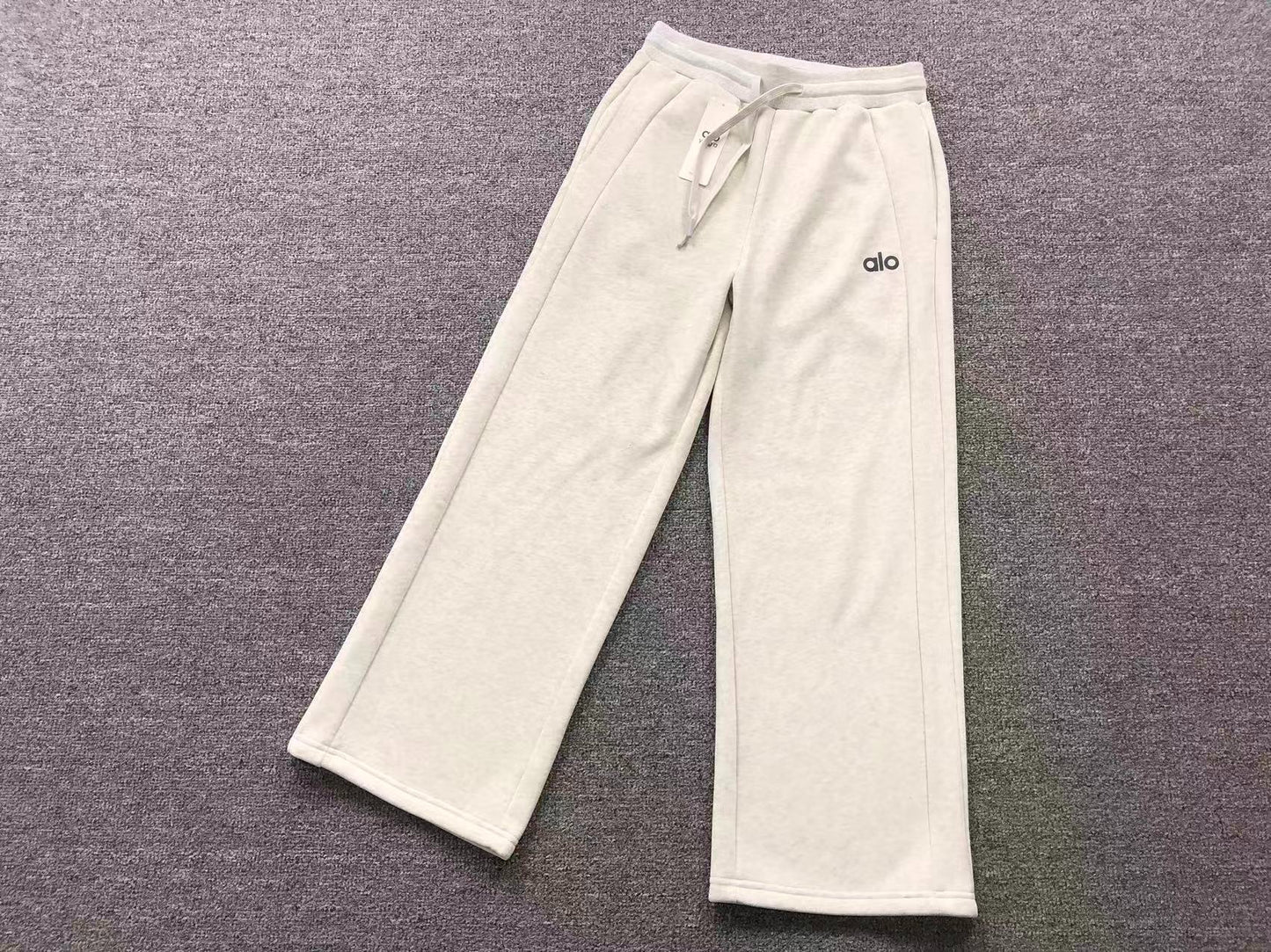 Conjunto Alo Moletom Jogger Half Zip Feminino
