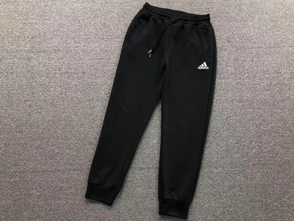 Conjunto Adidas Minimal Essential Hoodie