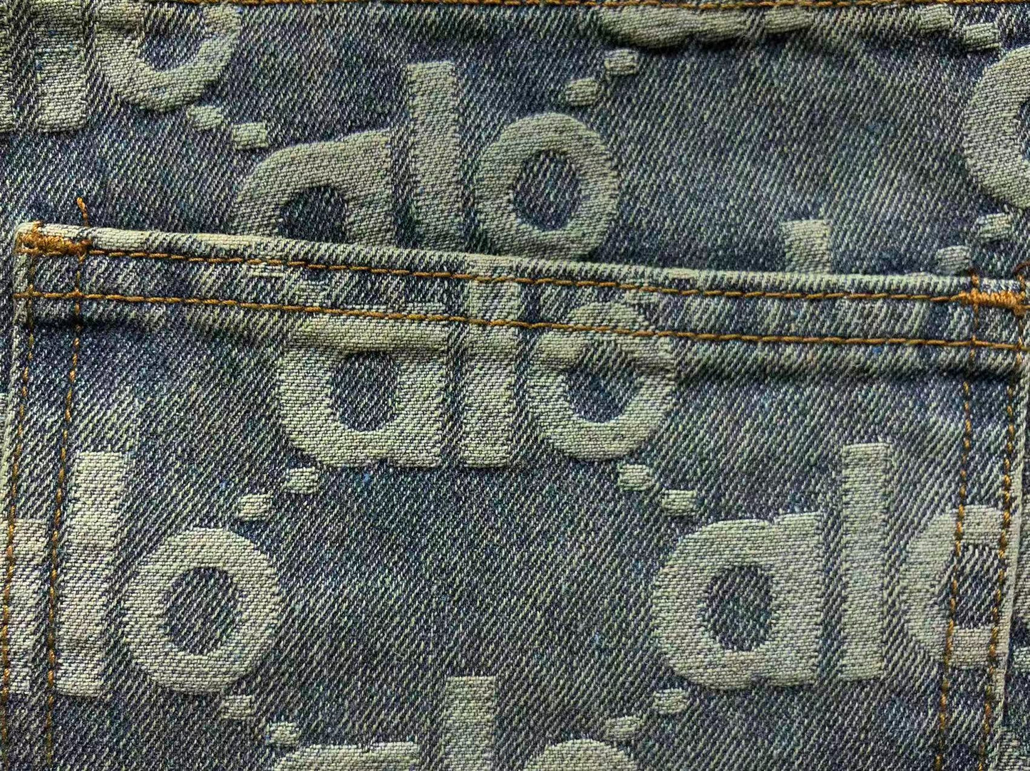 Conjunto Alo Jeans Logo All Over