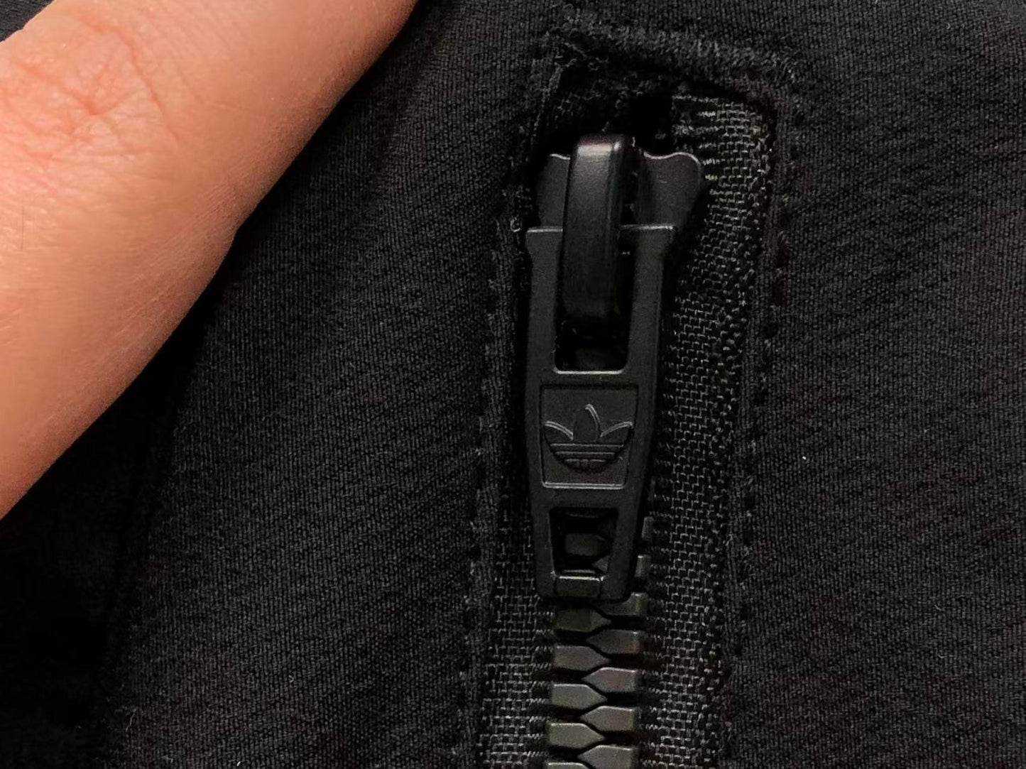 Calça Adidas Convertible Cargo Pants