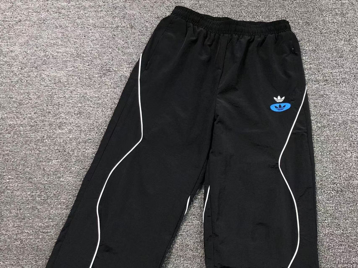 Conjunto Adidas Y2K Racing Set