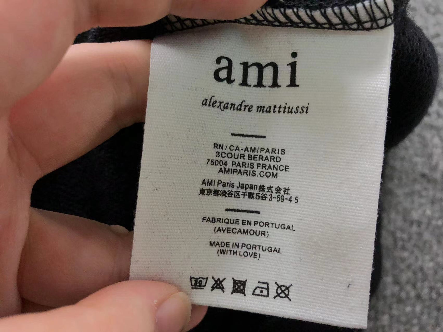 Moletom AMI Paris Crewneck Minimal Ami de Cœur