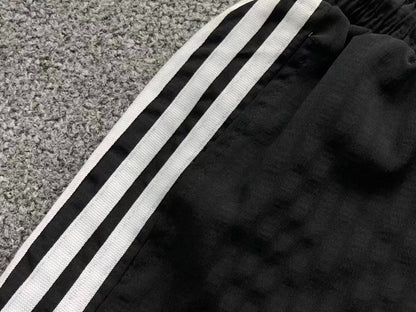 Conjunto Adidas Night Racer