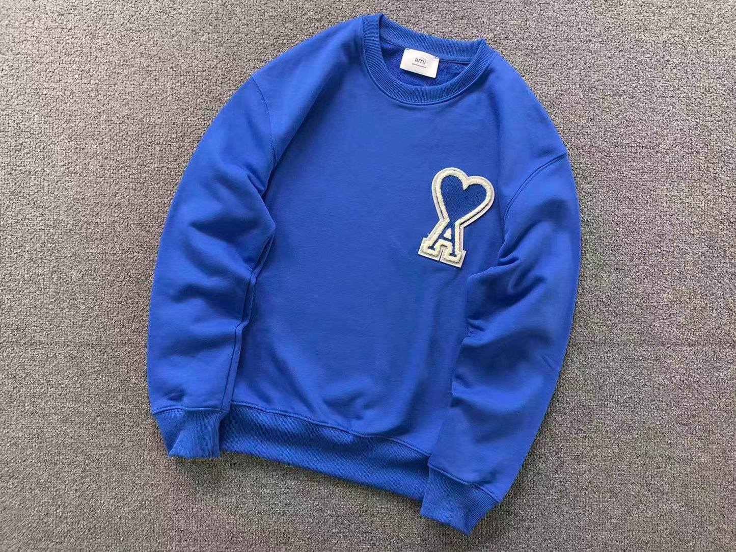 Moletom AMI Paris Ami de Cœur Crewneck Big Heart