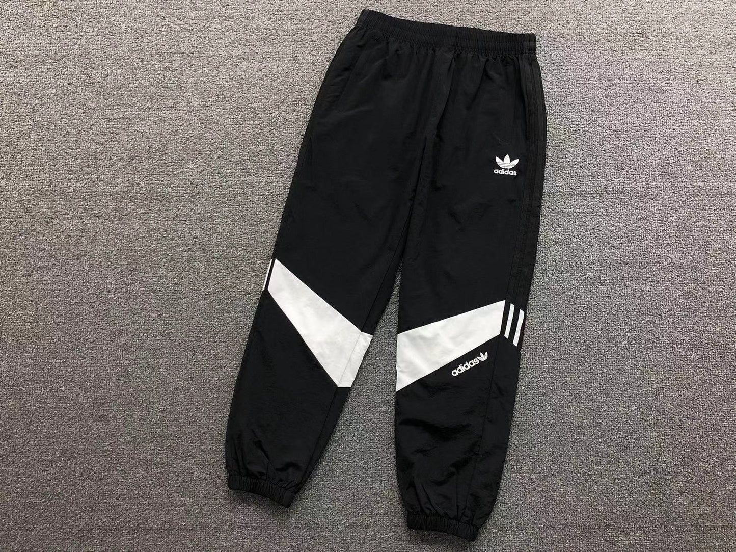 Conjunto Adidas Velocity Track